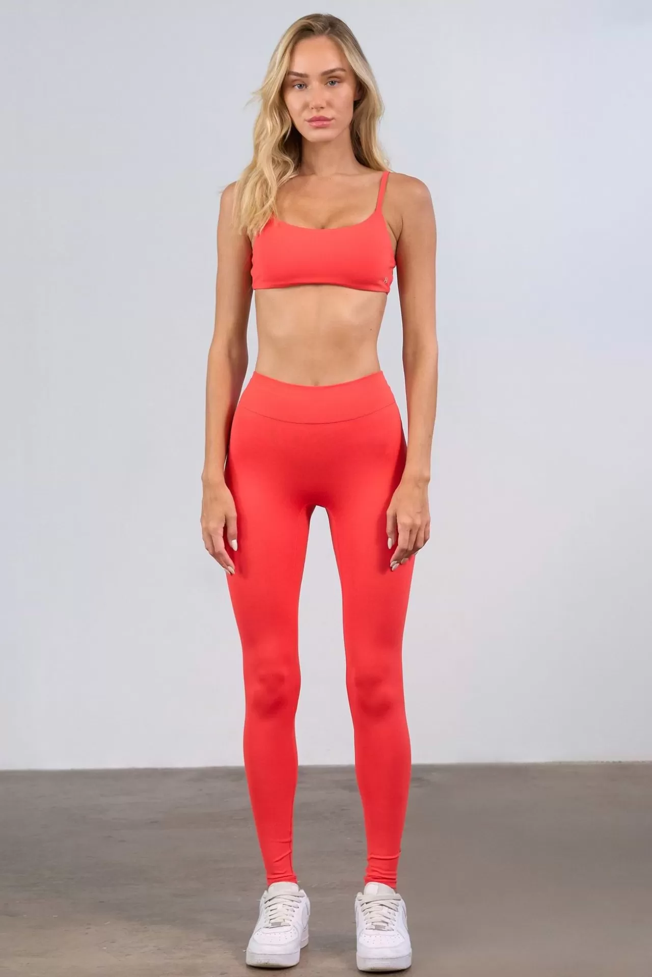 Shop Kesara Red Fire - Legging Activewear