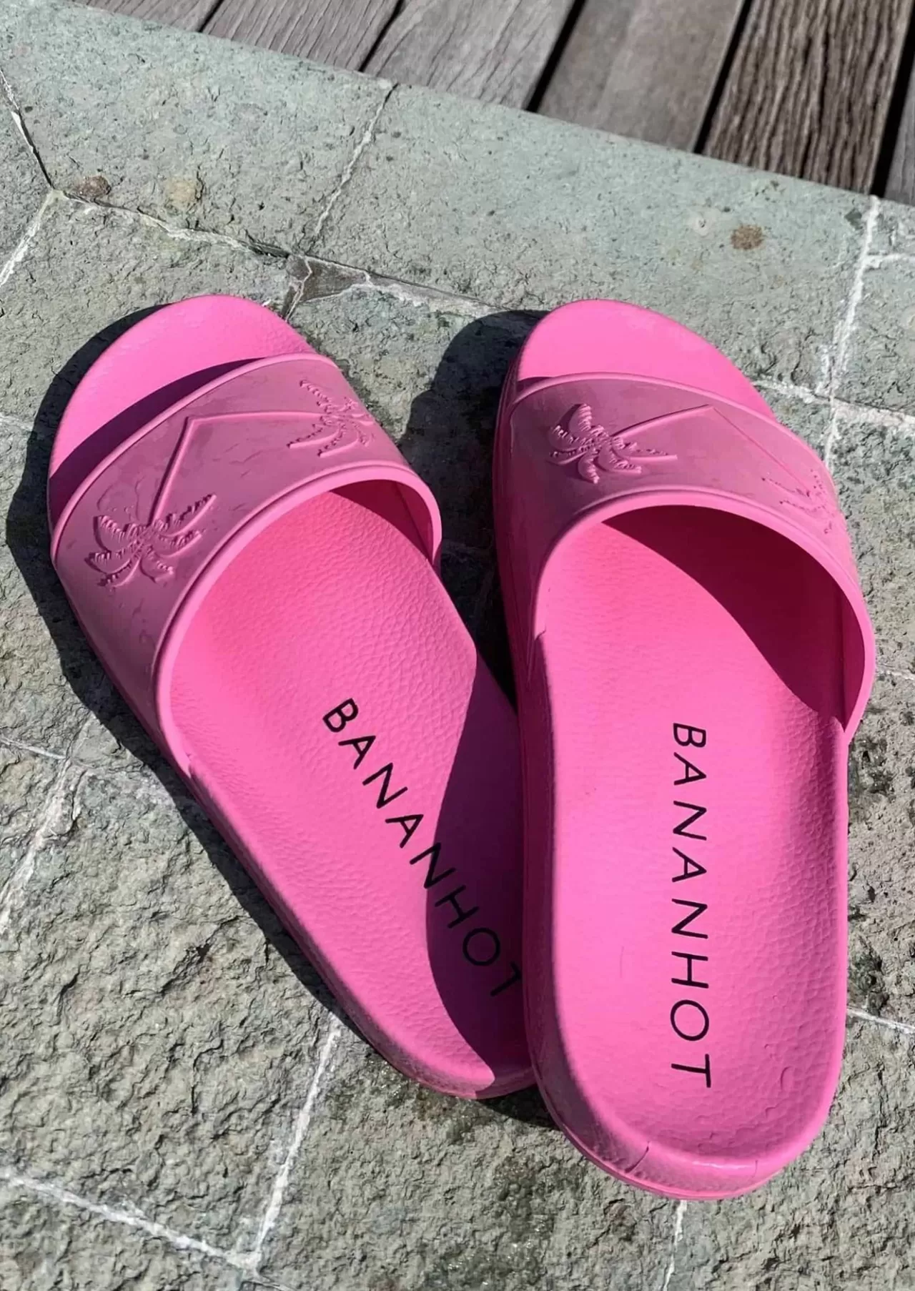 Hot Slides - Hot Pink Slides