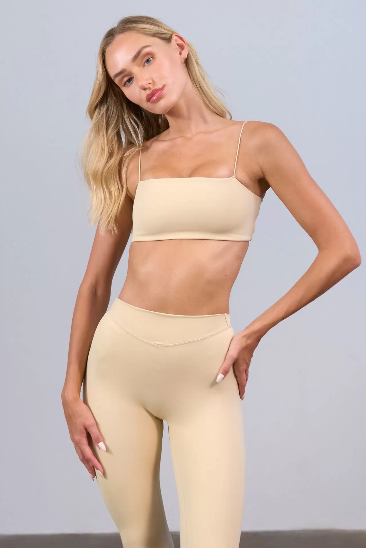 Best Terri Beige - Top Activewear